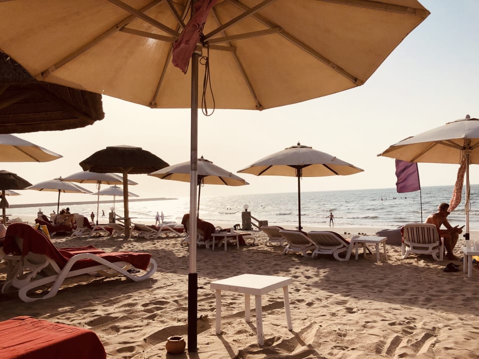 Strand The Cove Rotana Resort