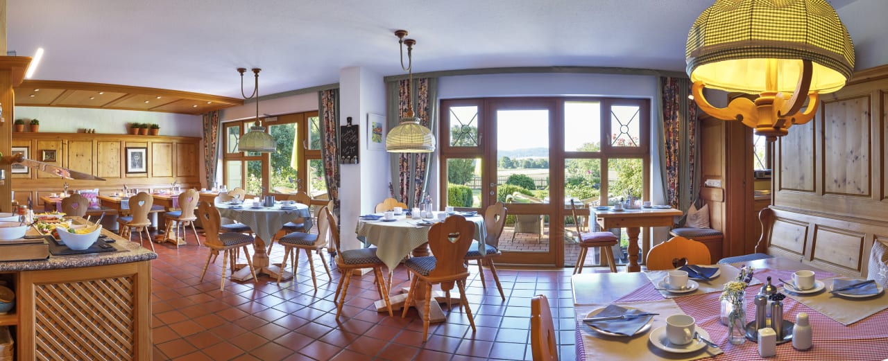 Gastro Hotel An der Brunnader