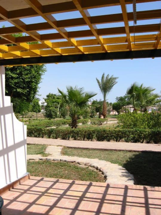 Ein Platz an der Sonne Lotus Bay Beach Resort