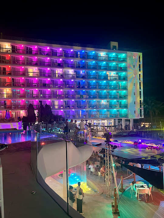 Außenansicht The Ibiza Twiins