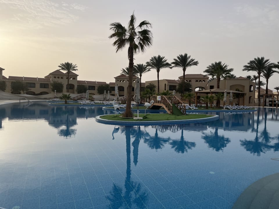 Pool Cleopatra Luxury Resort Makadi Bay