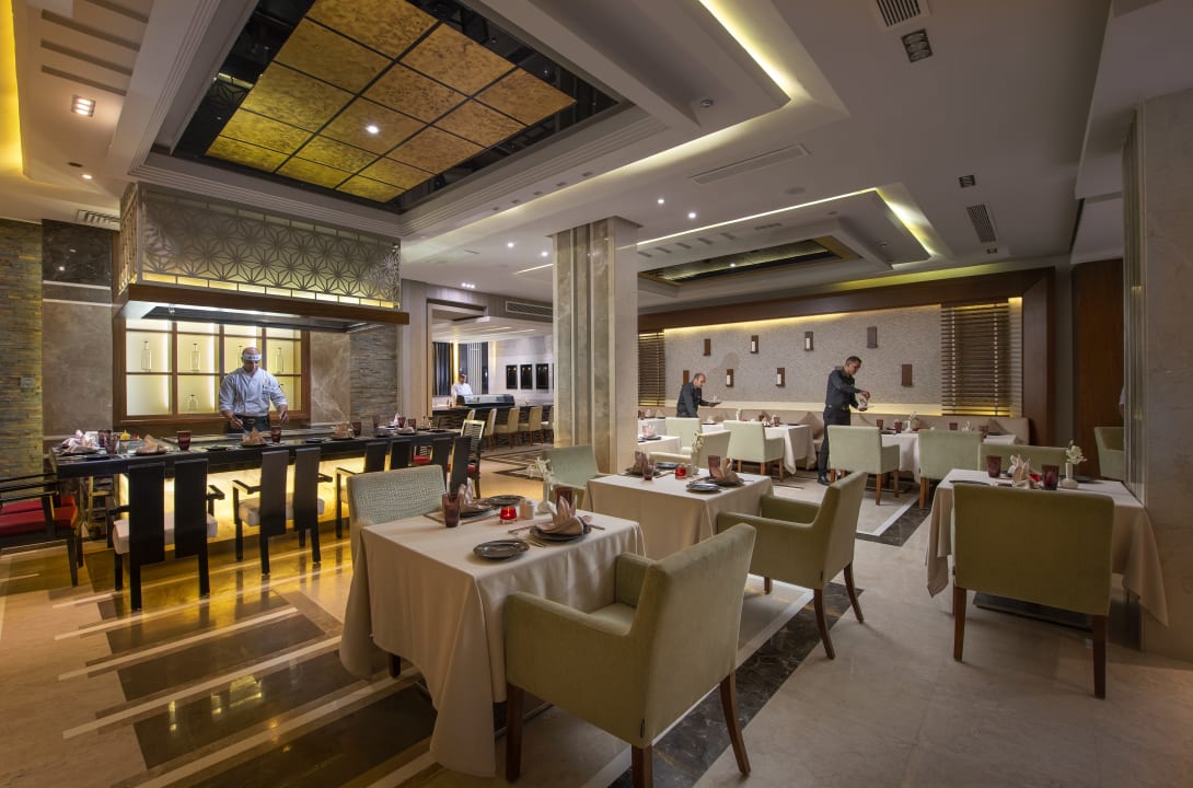 Gastro Premier Le Reve Hotel & Spa