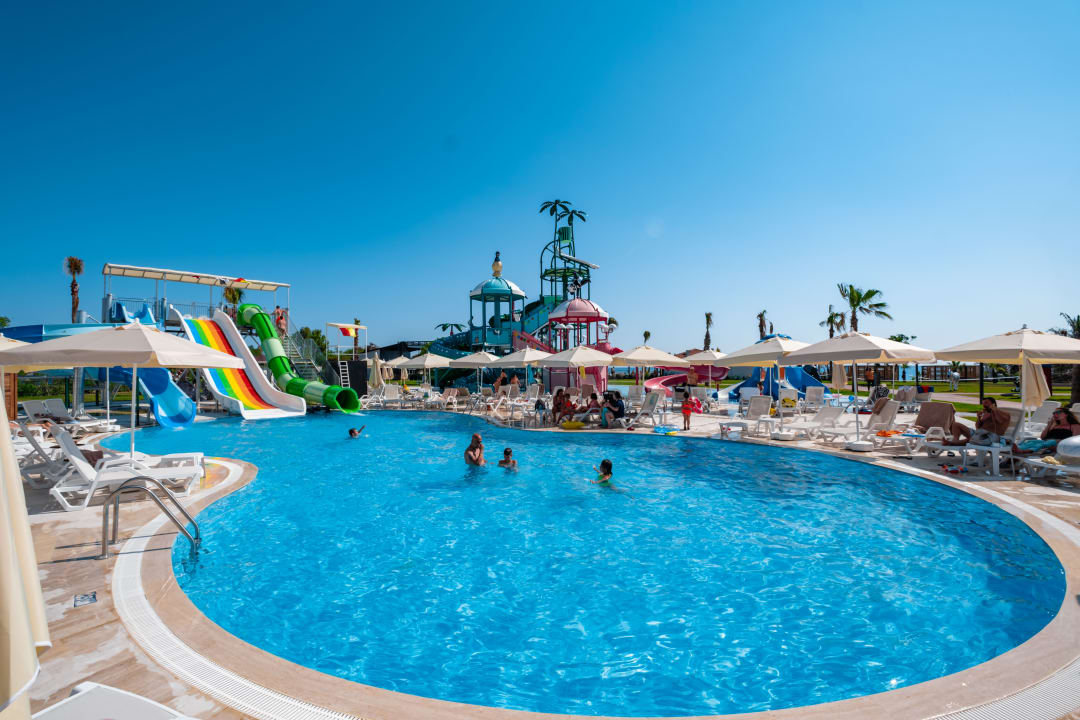 Pool alltoura Club La Benata Hotel