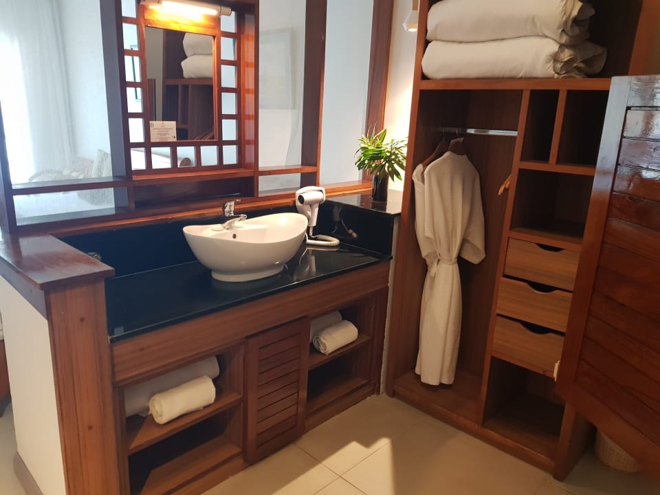 Zimmer Le Peninsula Bay Beach Resort & Spa