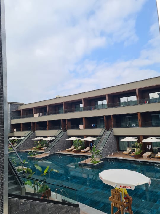 Pool Jacaranda Luxury Resort