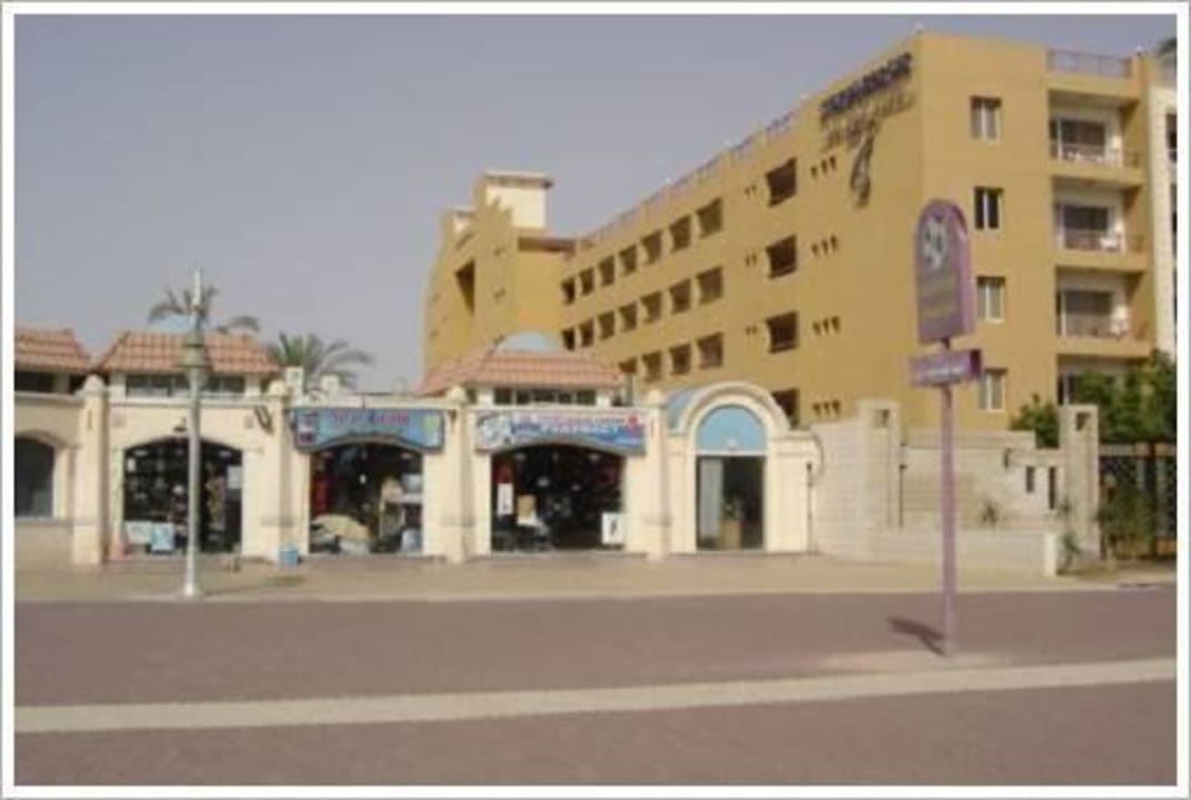 Geschäftsstraße gegenüber vom Hotel Continental Hotel Hurghada