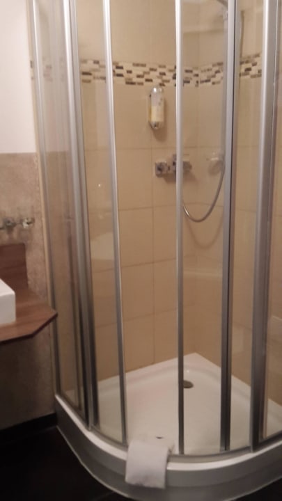 Dusche Hotel Goldene Steig