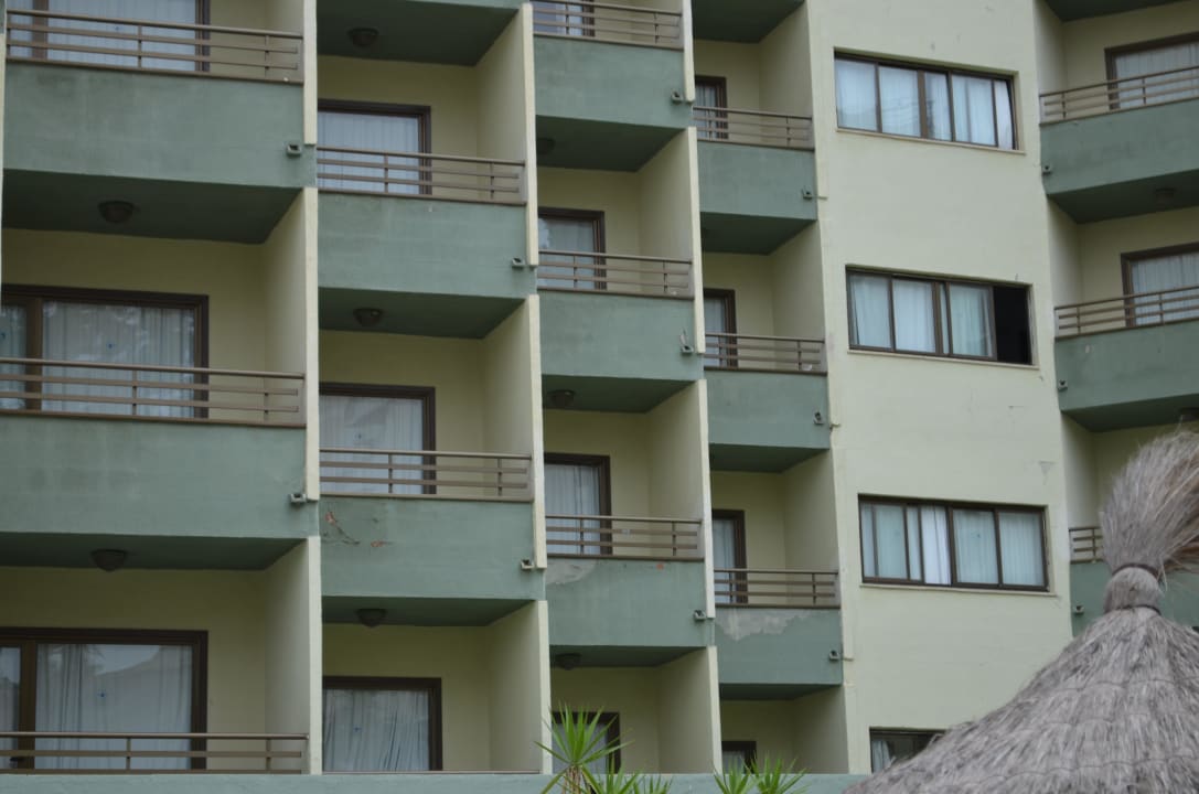 Außenfassade Hotel Vibra Beverly Playa