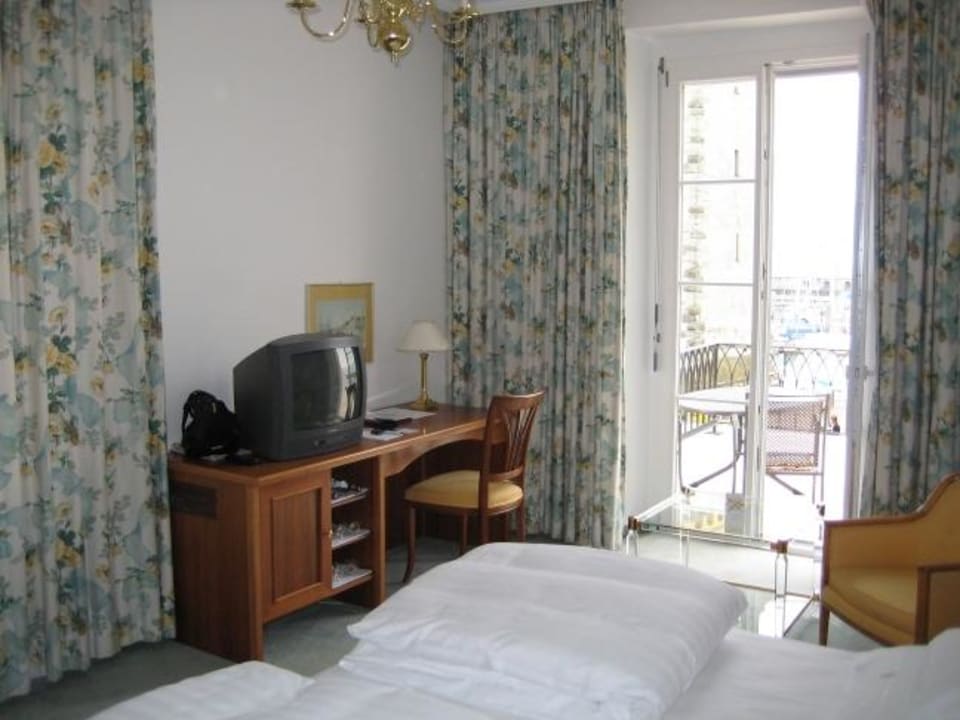 Zimmerausschnitt 2 Hotel Reutemann Seegarten