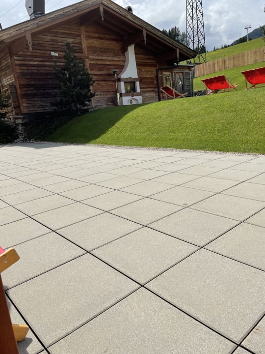 Außenansicht Alpenhotel Kaiserfels