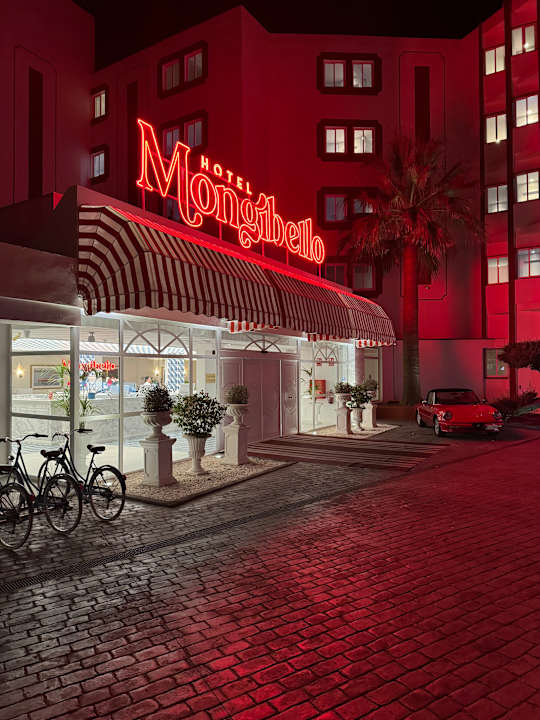 Außenansicht Hotel Mongibello Ibiza