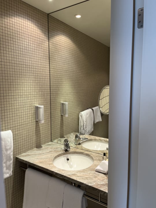 Zimmer Hilton Reykjavik Nordica