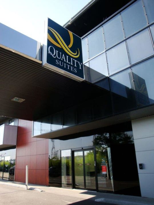 Hoteleingang Hotel Quality Suites Et Spa Arcachon