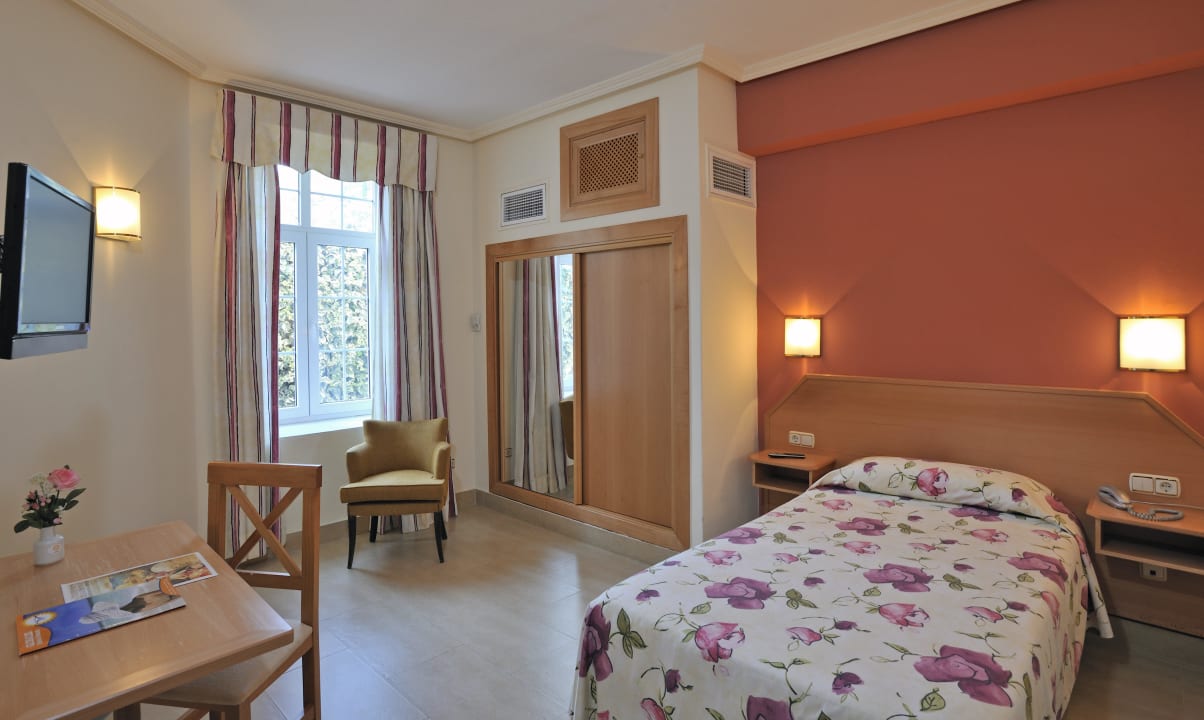 Habitación individual Globales Reina Cristina