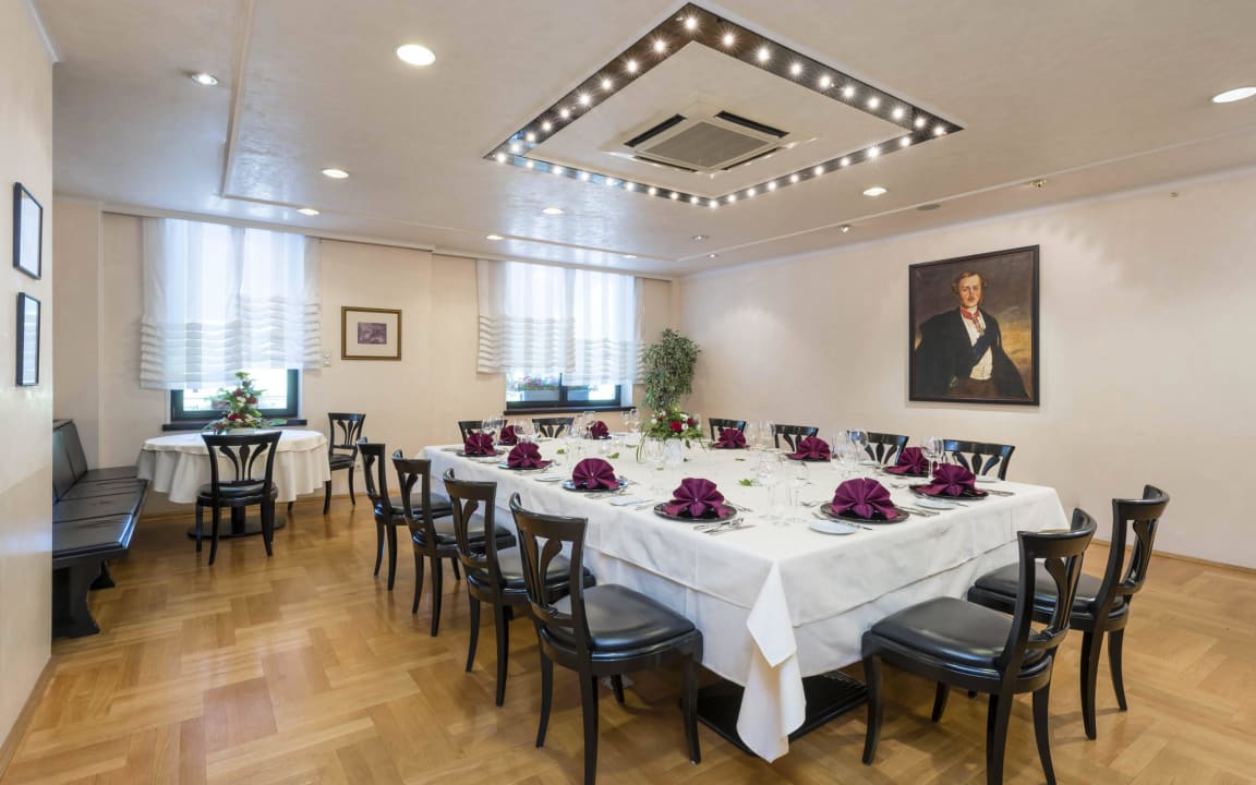 Salon Albert und Frühstücksraum Trip Inn Stadthotel Coburg