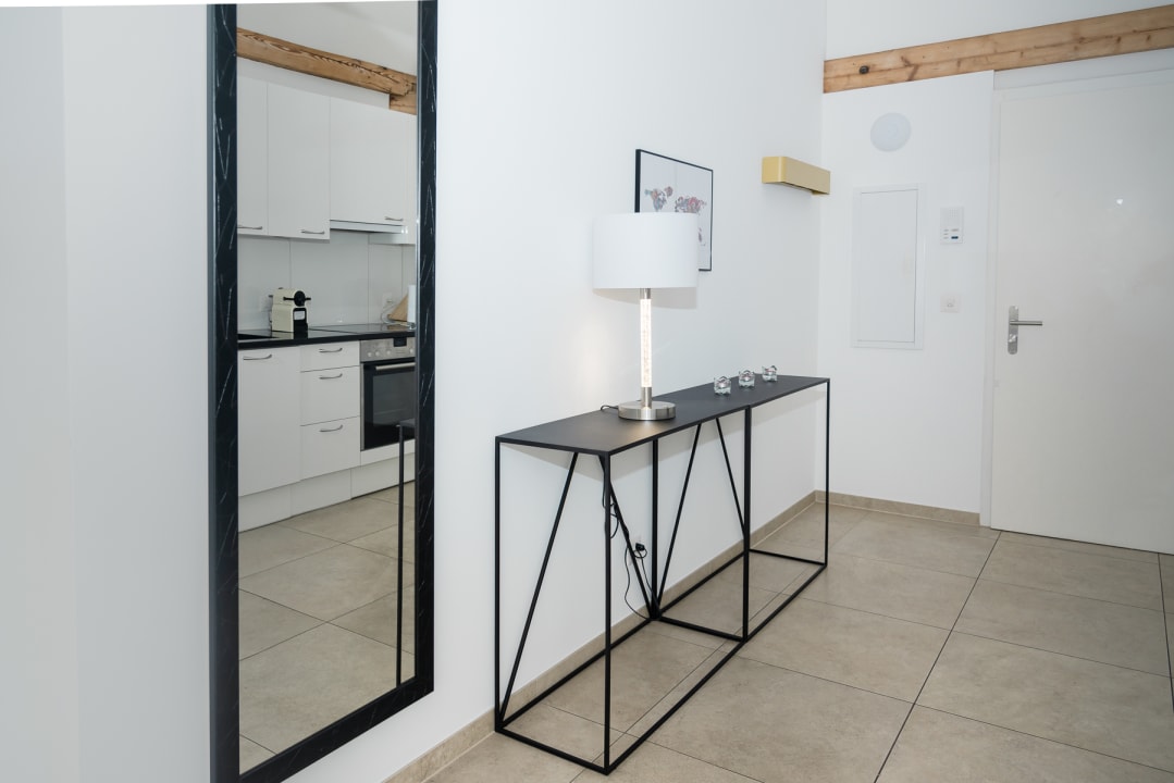 Zimmer Zurich Furnished Homes