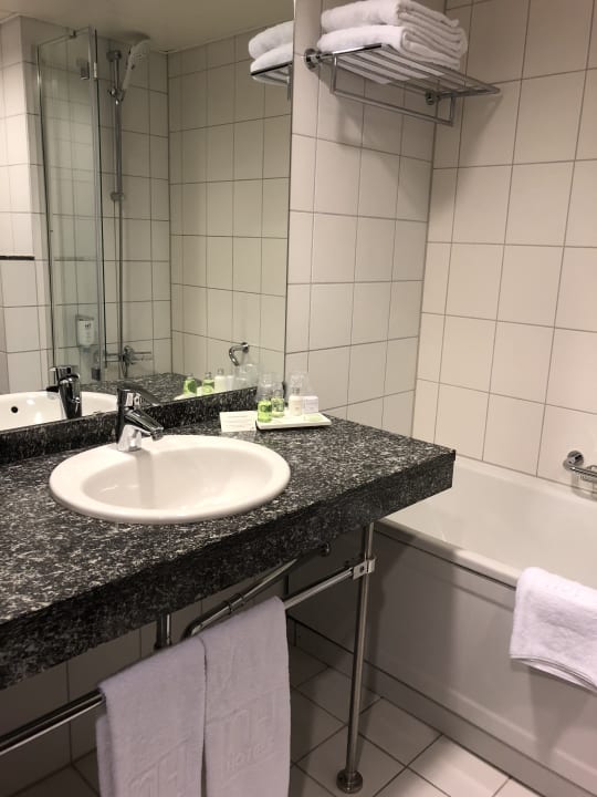 Zimmer Hotel NH Frankfurt Airport