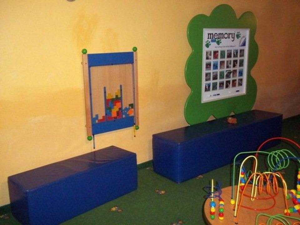 Kinderspielgecke im Untergeschoss Alphotel Tyrol
