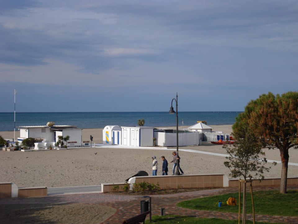 Vom Balkon, Zimmer Nr. 102, 1. Stock Hotel Sirenetta