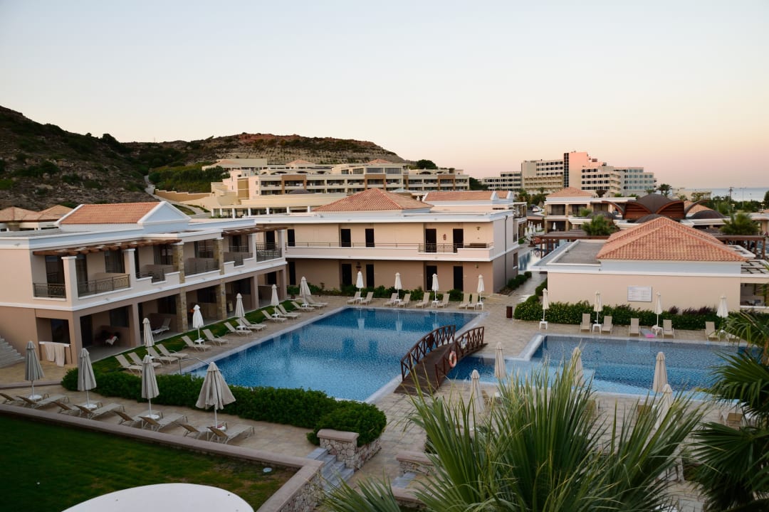 Pool La Marquise Luxury Resort Complex