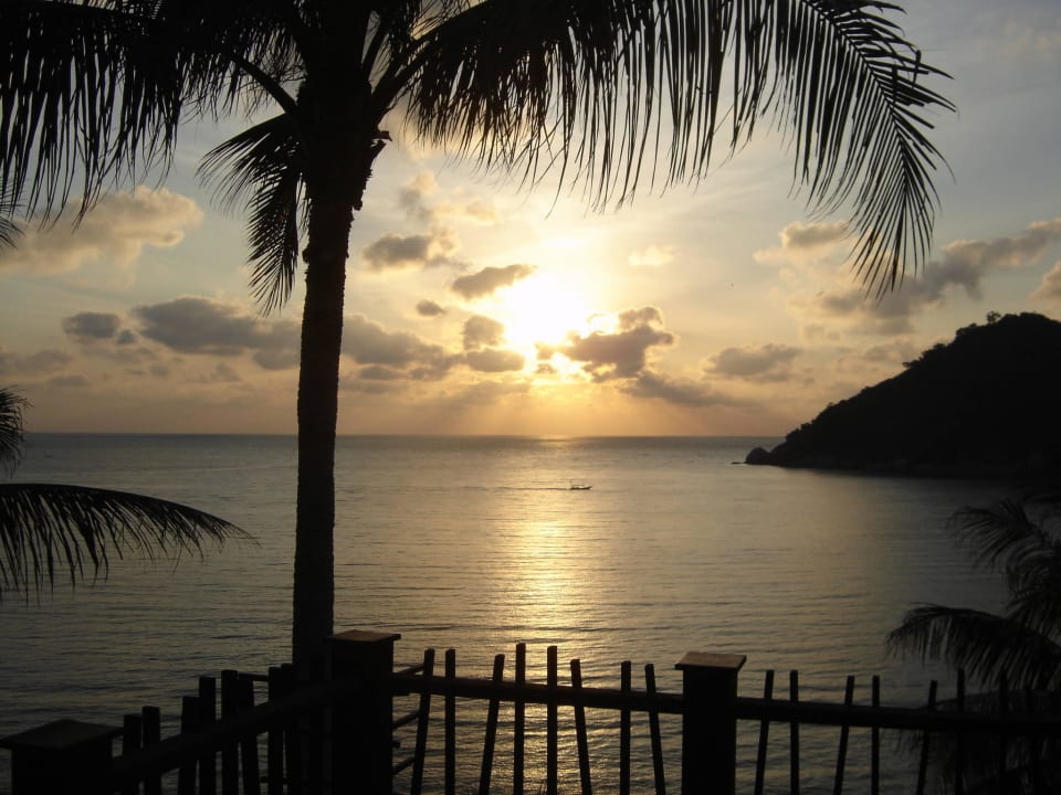 Sunrise at 7 a.m. Room 506 Panviman Resort Koh Phangan