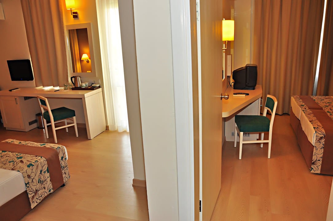 Zimmer Hotel Thalia Unique