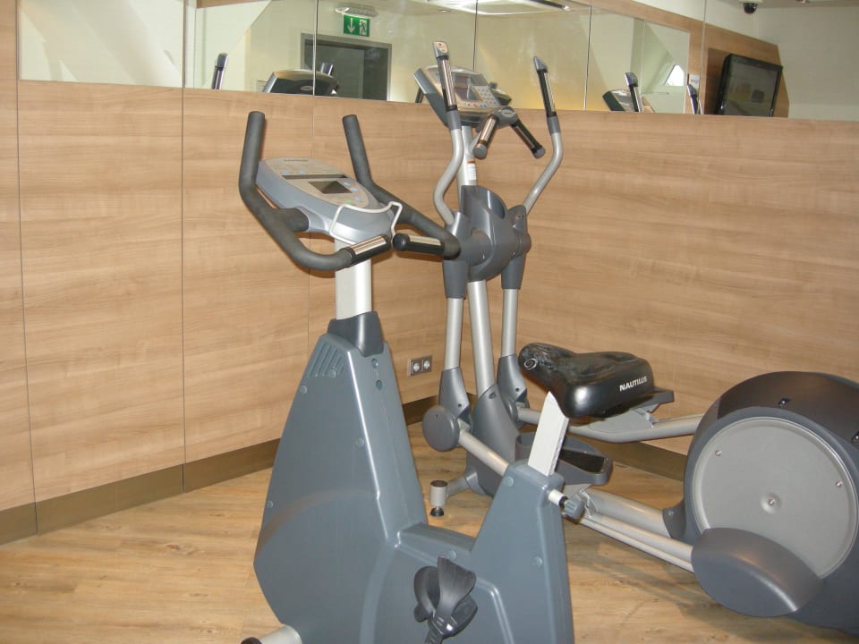 Fitnessraum H+ Hotel Lübeck