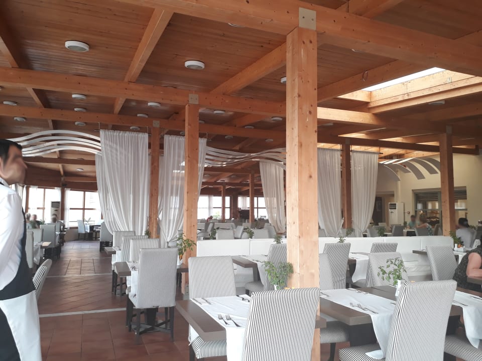 Gastro Bella Beach Hotel