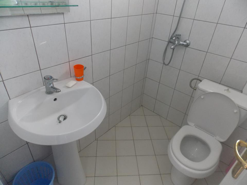 Zimmer Damian Saranda Hotel