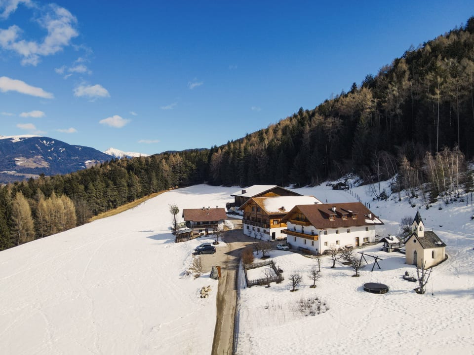 Außenansicht Weliserhof - holidays in the heart of nature