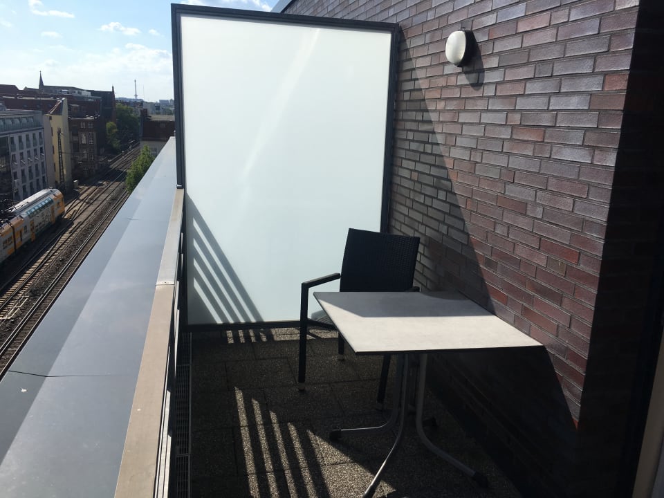 Zimmer Hampton by Hilton Berlin City West