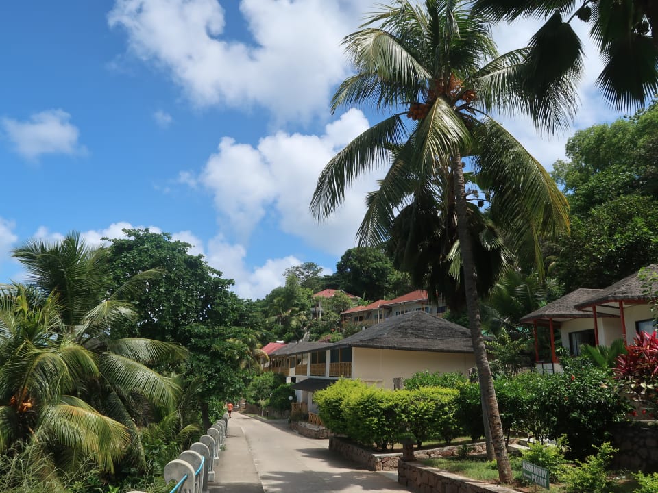 Außenansicht Hotel Patatran Village