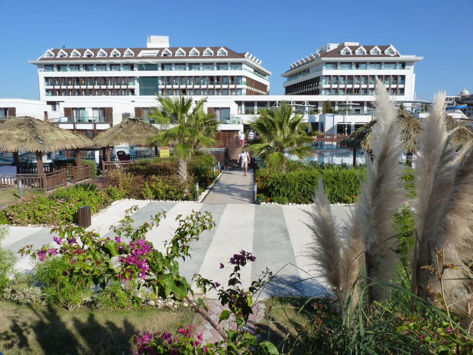 Wunderschön angelegt und gepflegte Gartenanlage Sherwood Blue Belek