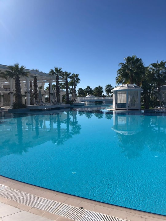 Pool Sueno Hotels Deluxe Belek