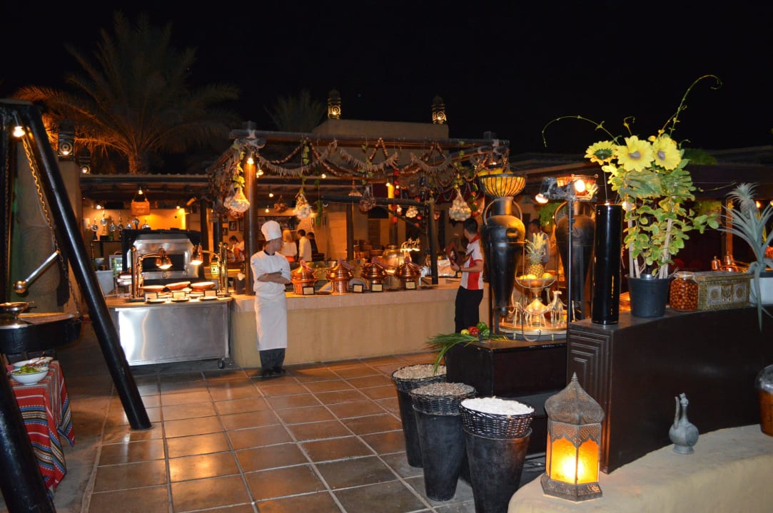 Al Hadheerah Desert Restaurant Hotel Bab Al Shams Desert Resort & Spa