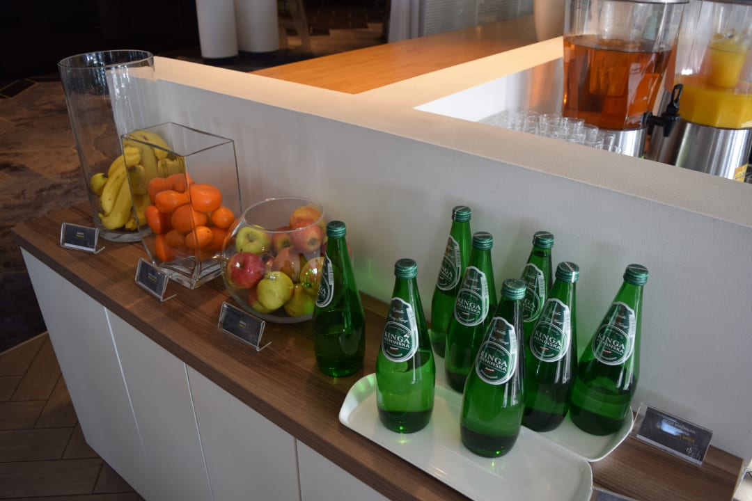 Gegen Aufpreis - Frühstück in Form eines Buffets.  Hotel Novotel Katowice Centrum