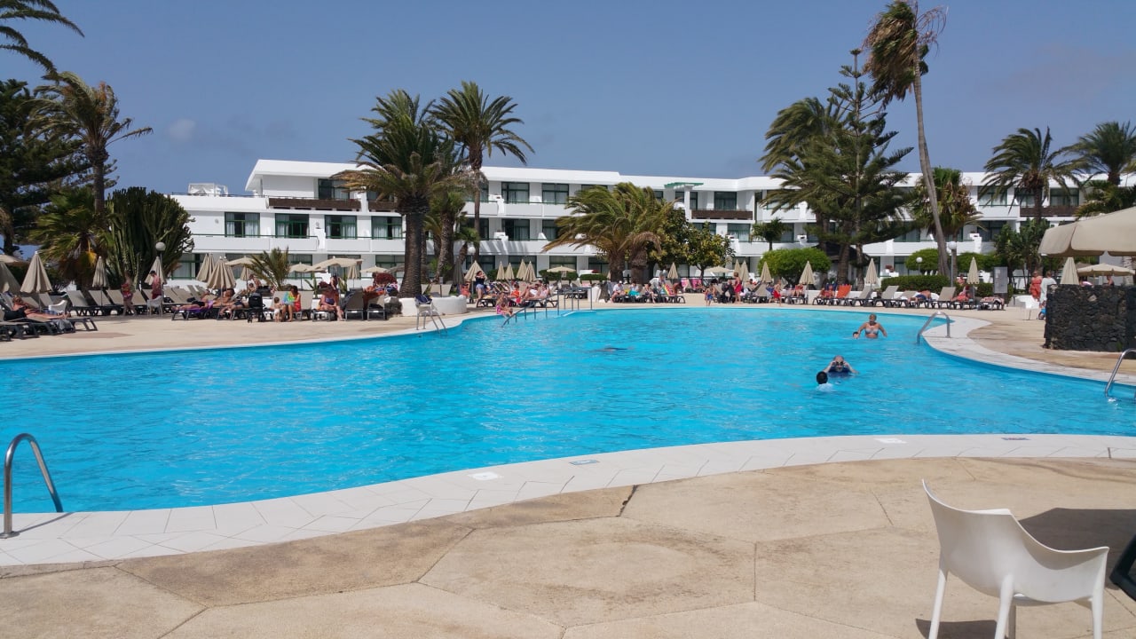 Pool Hotel H10 Lanzarote Princess