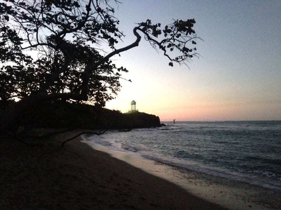 Strand Playabachata Hotel
