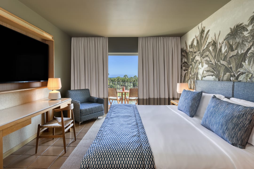 Zimmer Domes Lake Algarve, Autograph Collection