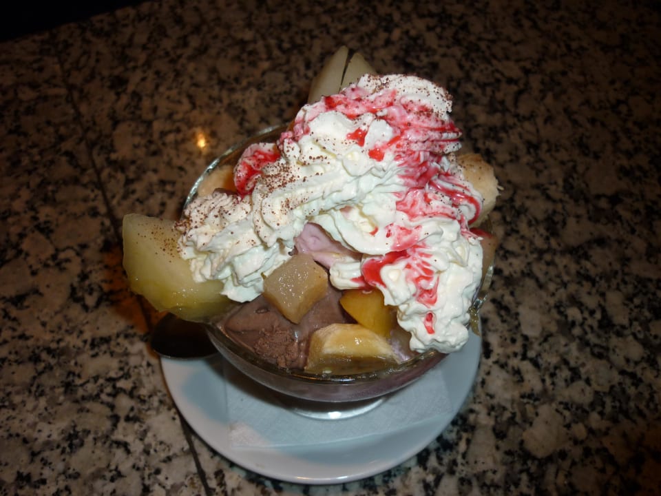 Heladito Hotel Clumba