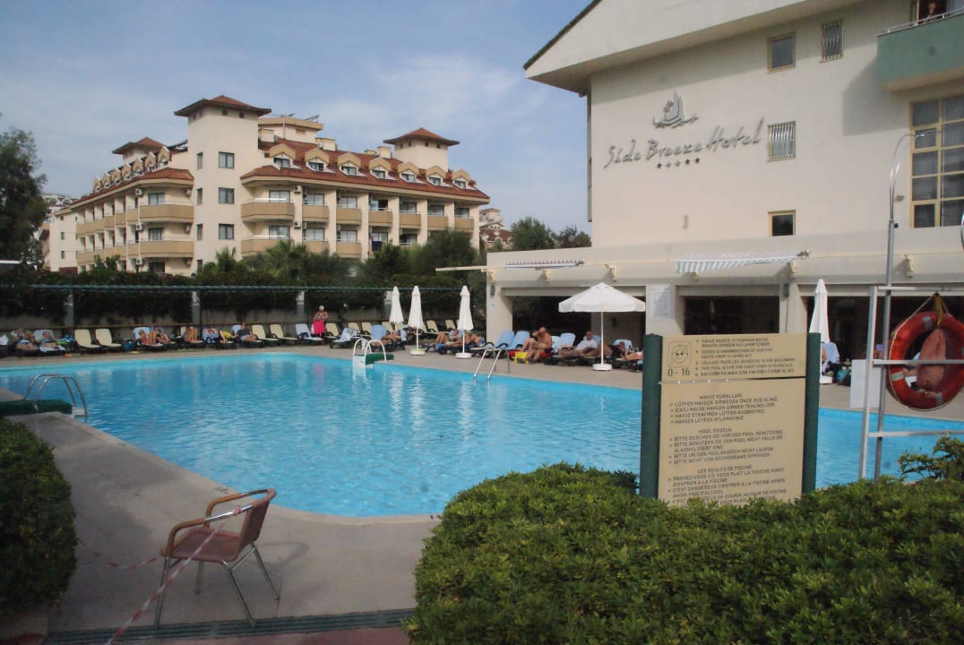 Relaxpool Side Breeze Hotel