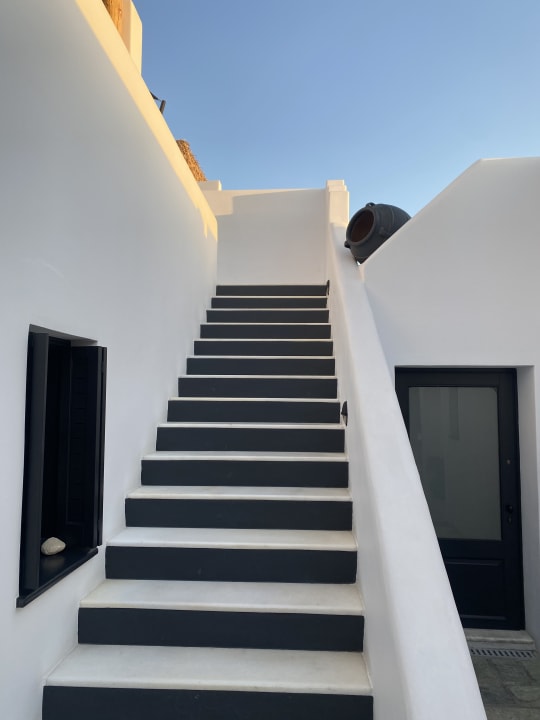 Außenansicht Liostasi Hotel & Suites