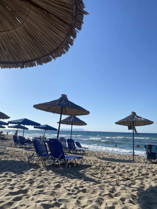 Strand Anissa Beach & Village