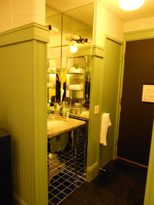 Waschtisch Hotel Triton