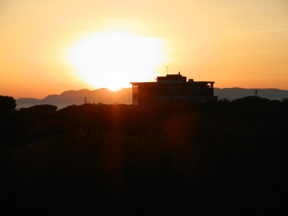 Sonnenuntergang Hotel Zen Versilia