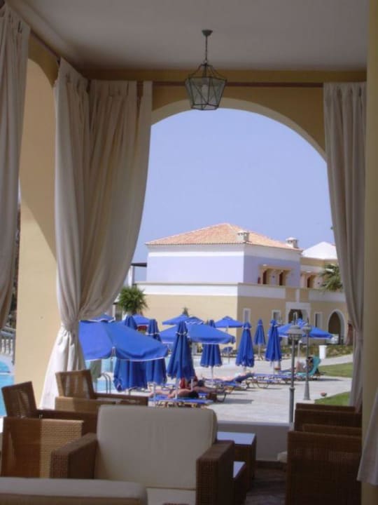 Bild von der Piano-Bar Neptune Luxury Resort