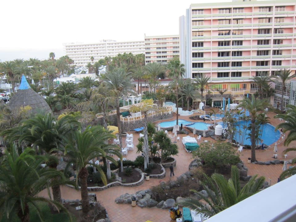 Blick auf Ruhepool vom 5. Stock Abora Buenaventura by Lopesan Hotels