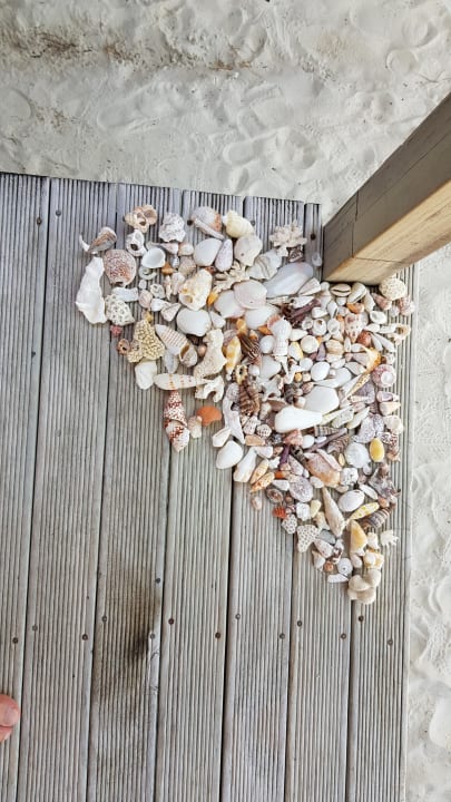 Strand Kuredu Island Resort & Spa