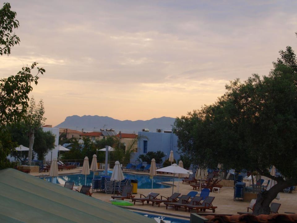 Ogród o świcie Sirios Village Hotel & Bungalows