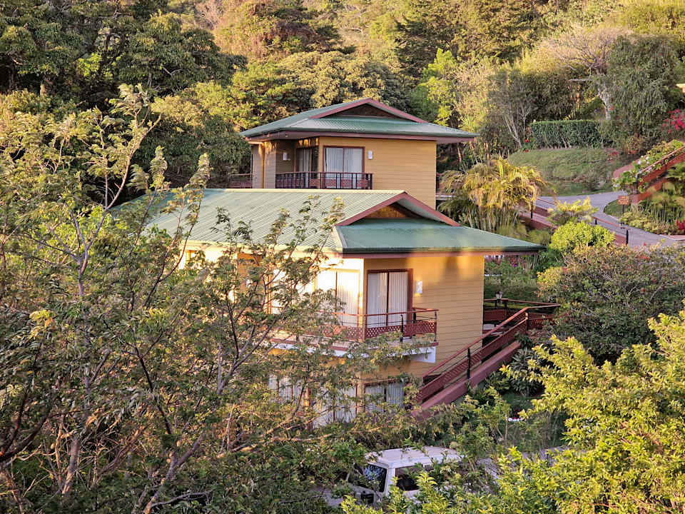 Außenansicht Hotel Ficus Sunset Suites